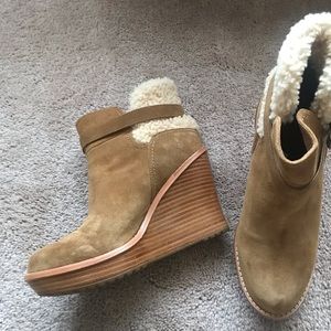 Anais Suede Ugg boots